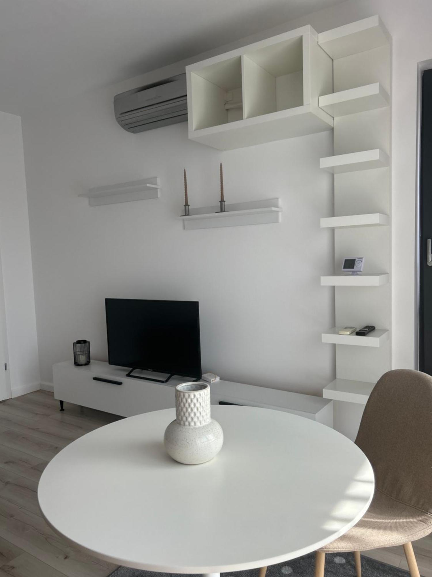 Apartment Elegant With Views - Prime Location - 02